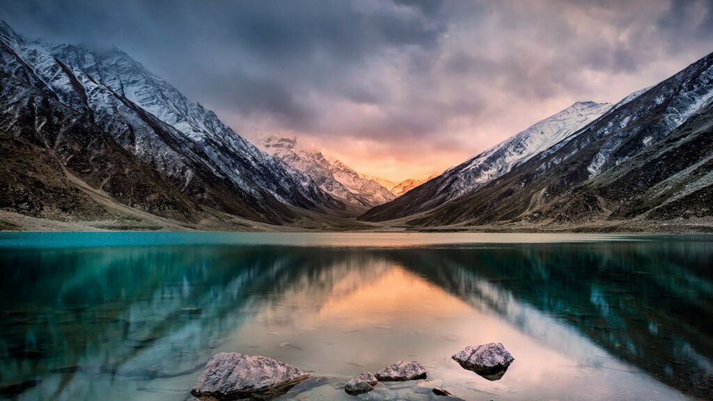 lake saif ul mulook