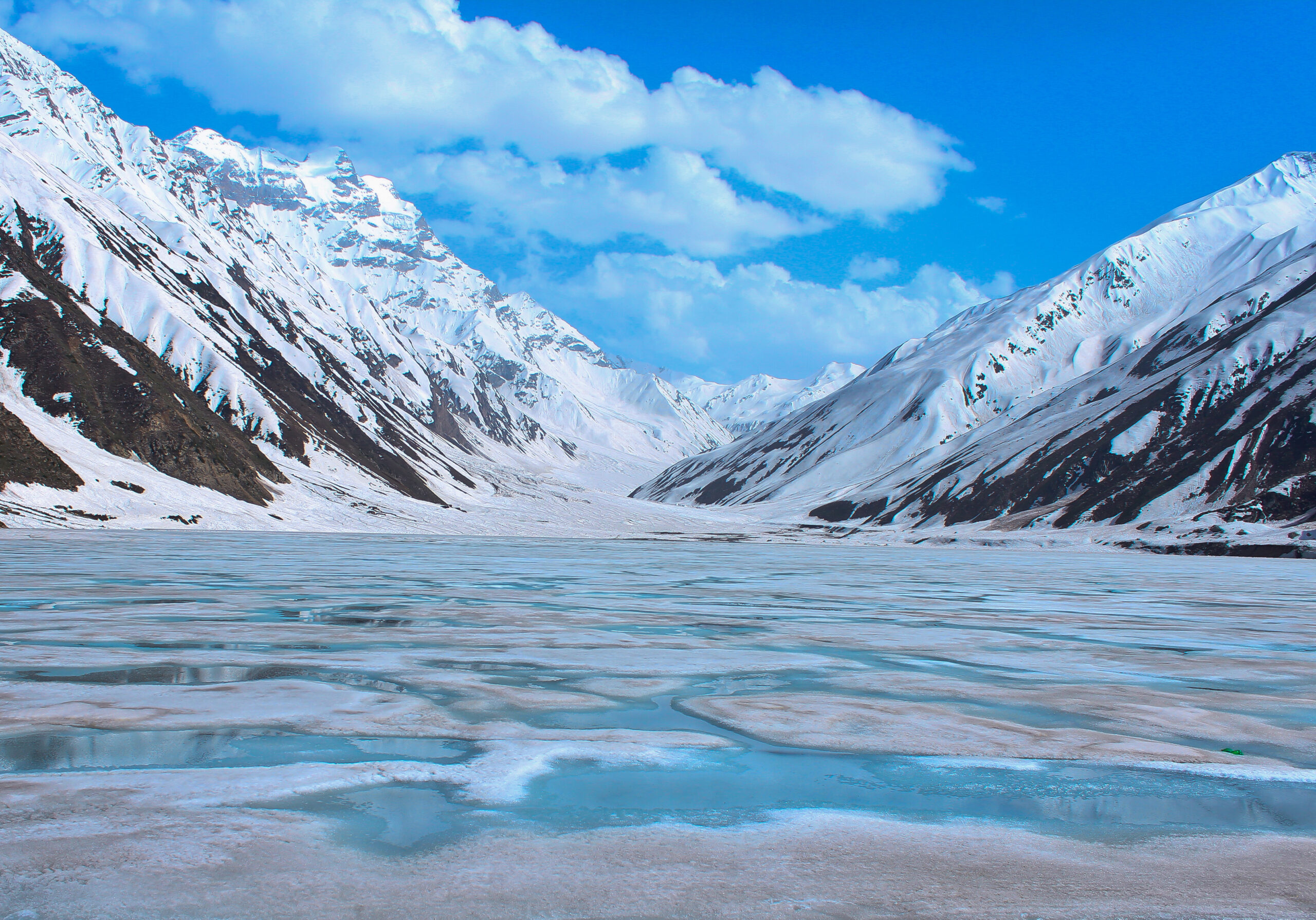 The_Frozen Saif Ul Malook Lake